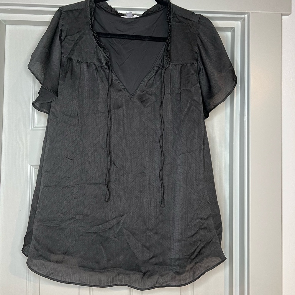 Lauren Conrad Women’s Black Shirt
